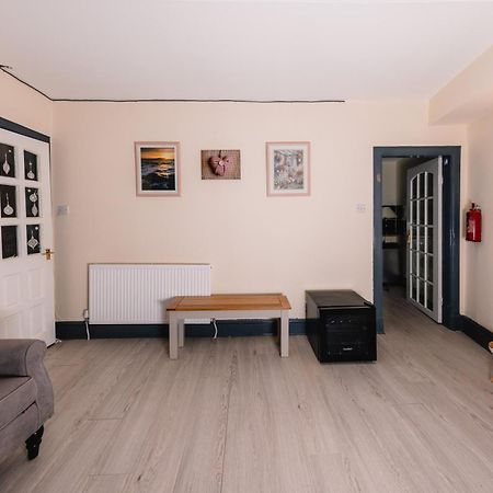 Warm&Welcoming City Centre Apartment By Meadows 3 エディンバラ エクステリア 写真