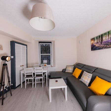 Warm&Welcoming City Centre Apartment By Meadows 3 エディンバラ エクステリア 写真